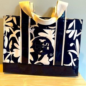 Tory Burch Blue and White Printed Canvas and Patent Leather Tote